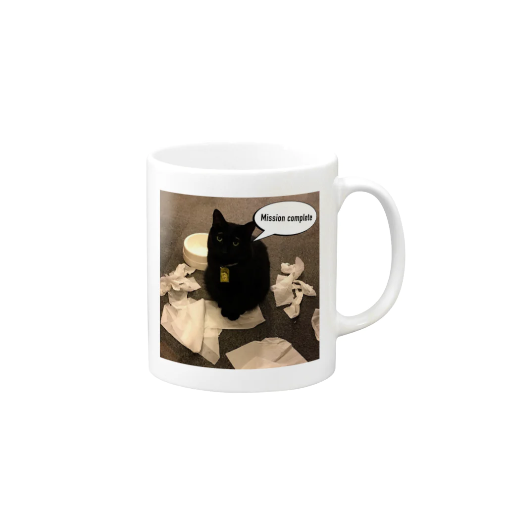 猫カフェ ぶぅたんグッズショップの渋い仕事をするララくん マグカップの取っ手の右面