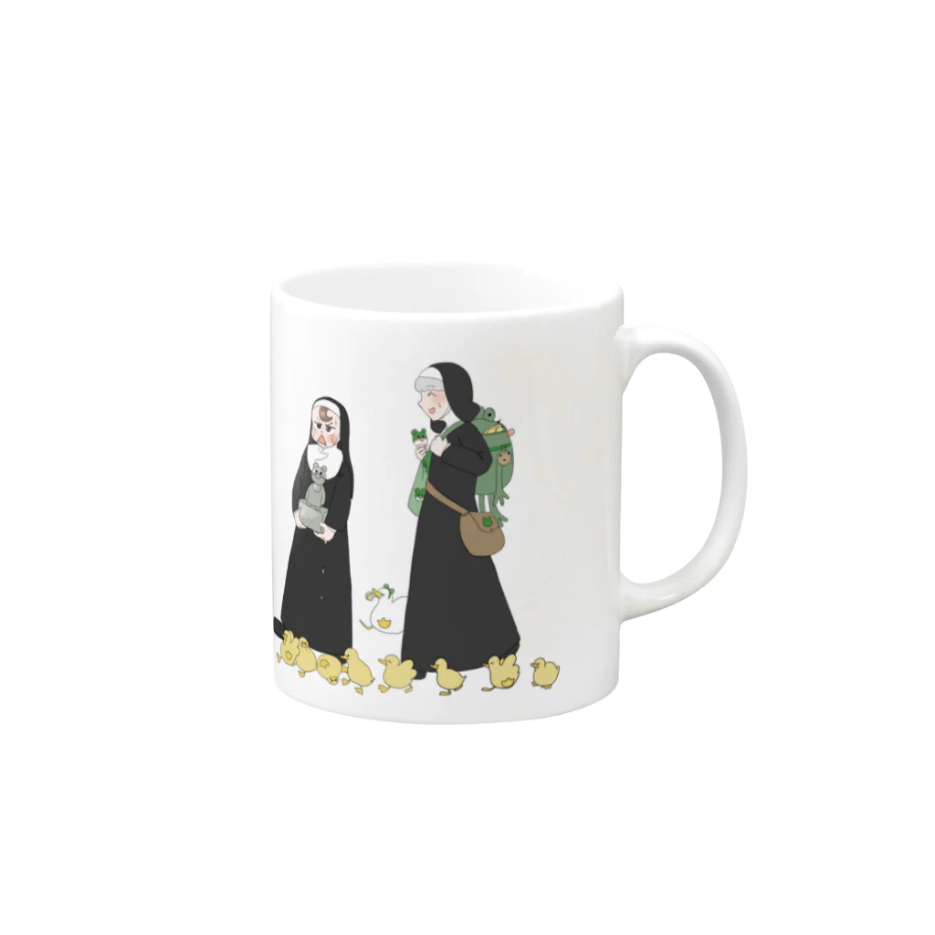 LITTLE  NUNSのmain characters Mug :right side of the handle