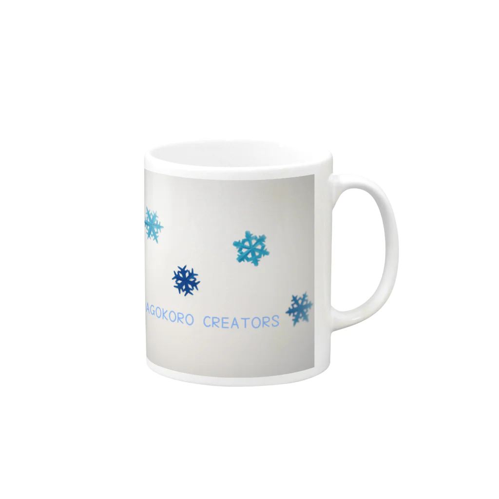 MAGOKORO CREATORS の雪の結晶 Mug :right side of the handle