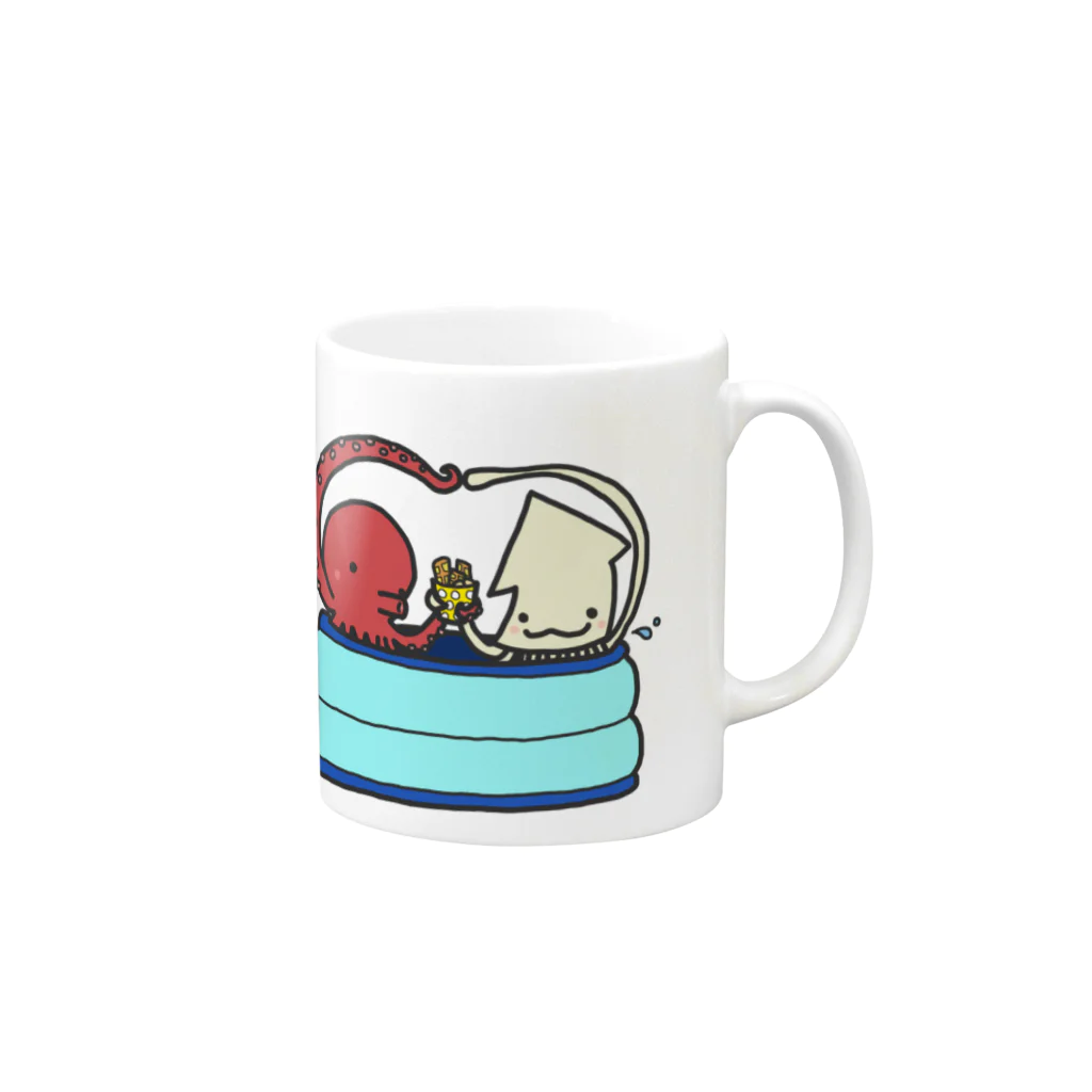 pitterのたこいかアベック Mug :right side of the handle