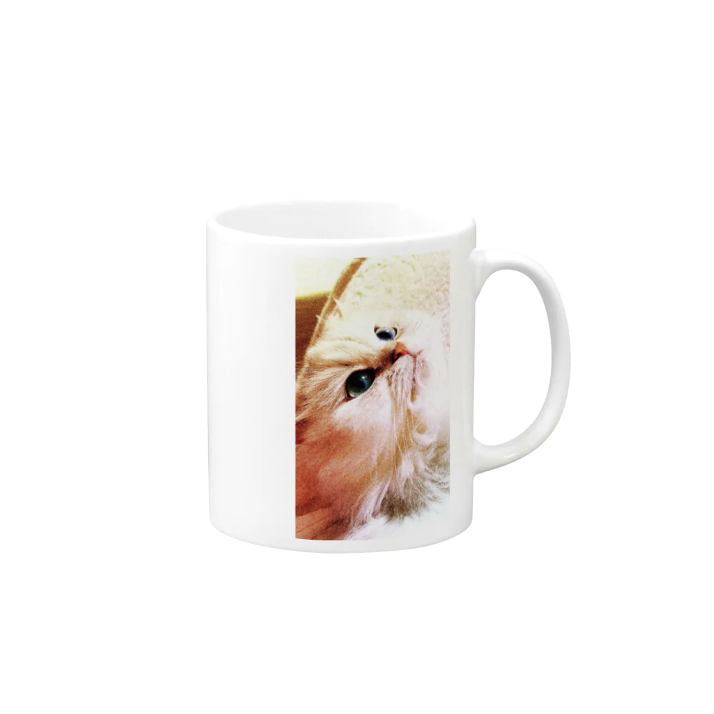 e-w-t-aのTeresa Mug :right side of the handle