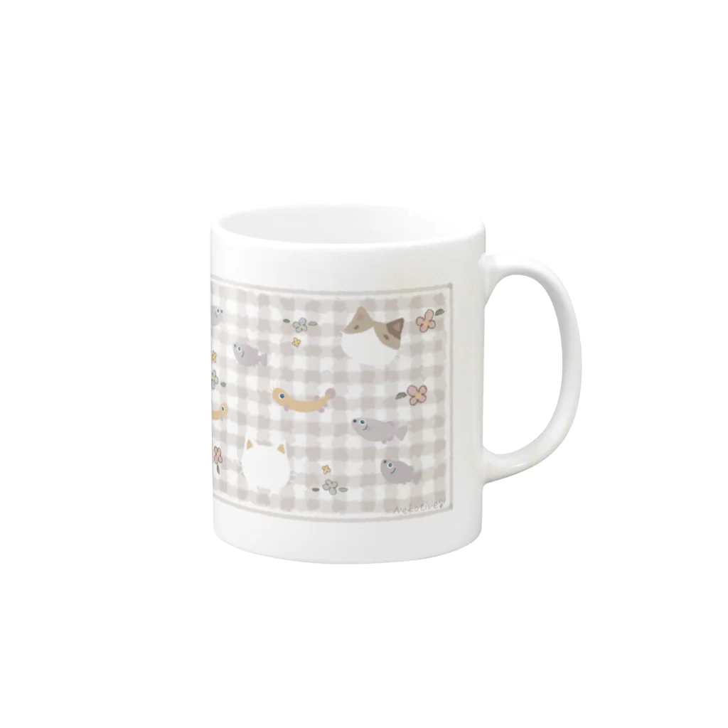 ねこてぃぶのチェック柄 Mug :right side of the handle