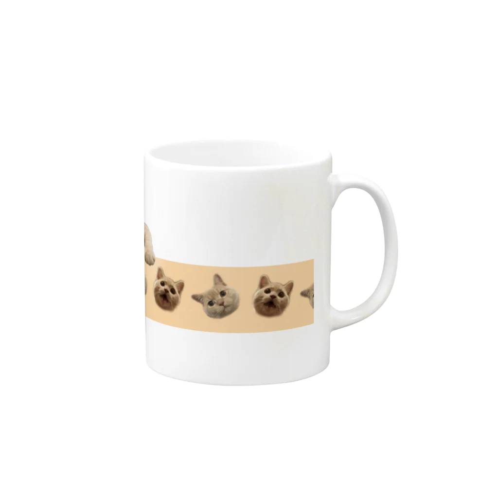 latteoのらておoooo Mug :right side of the handle