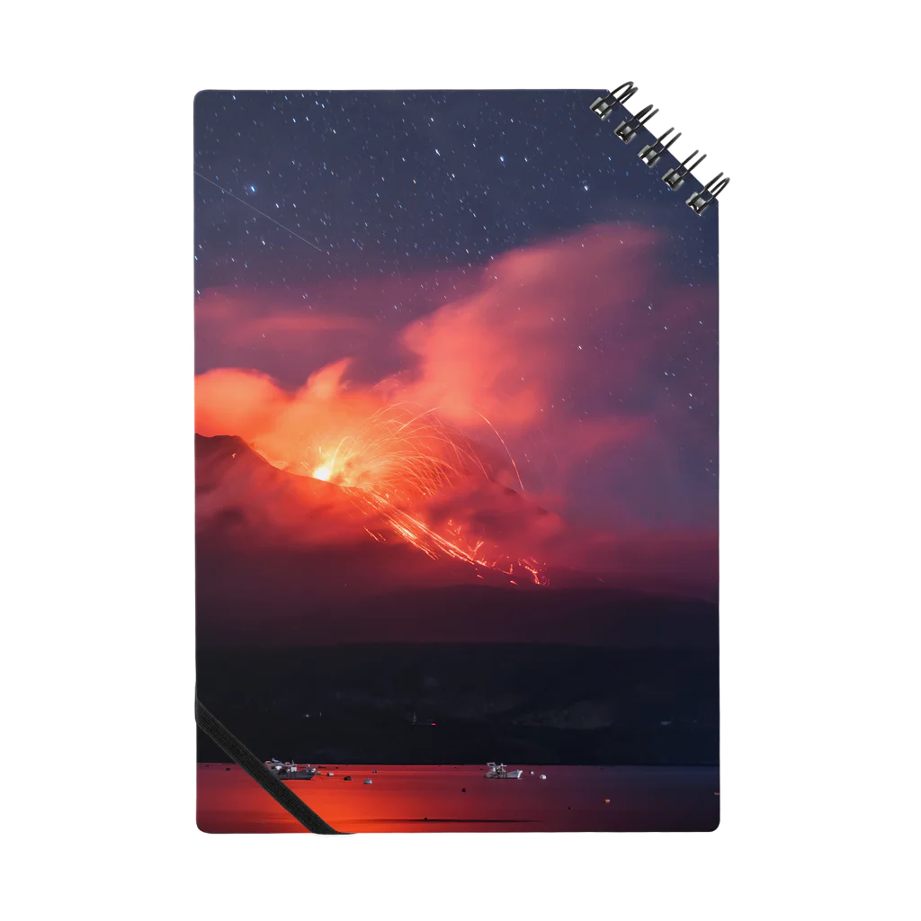 LUZ ORACEL FILMSのSakurajima Volcano Night Notebook