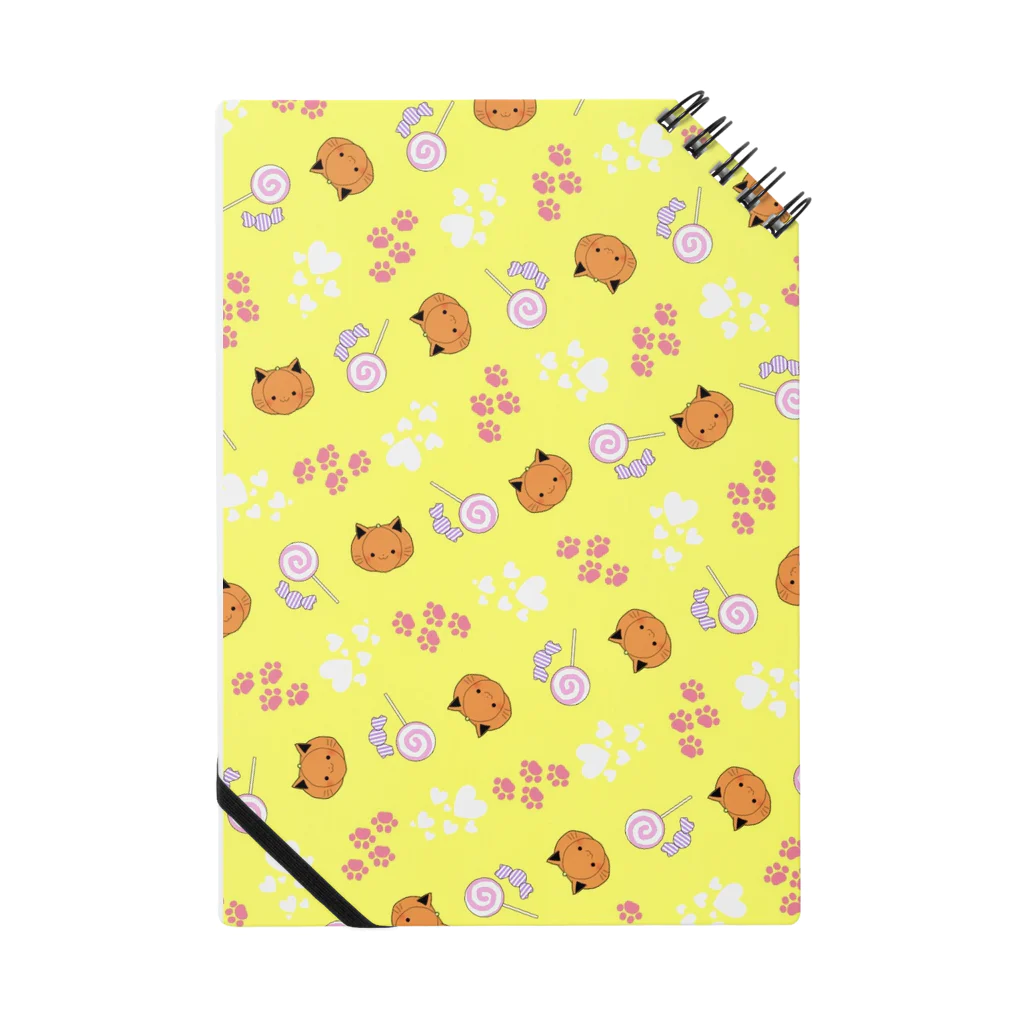 かわいいもののおみせ　いそぎんちゃくのねこカボチャ柄　黄色 Notebook