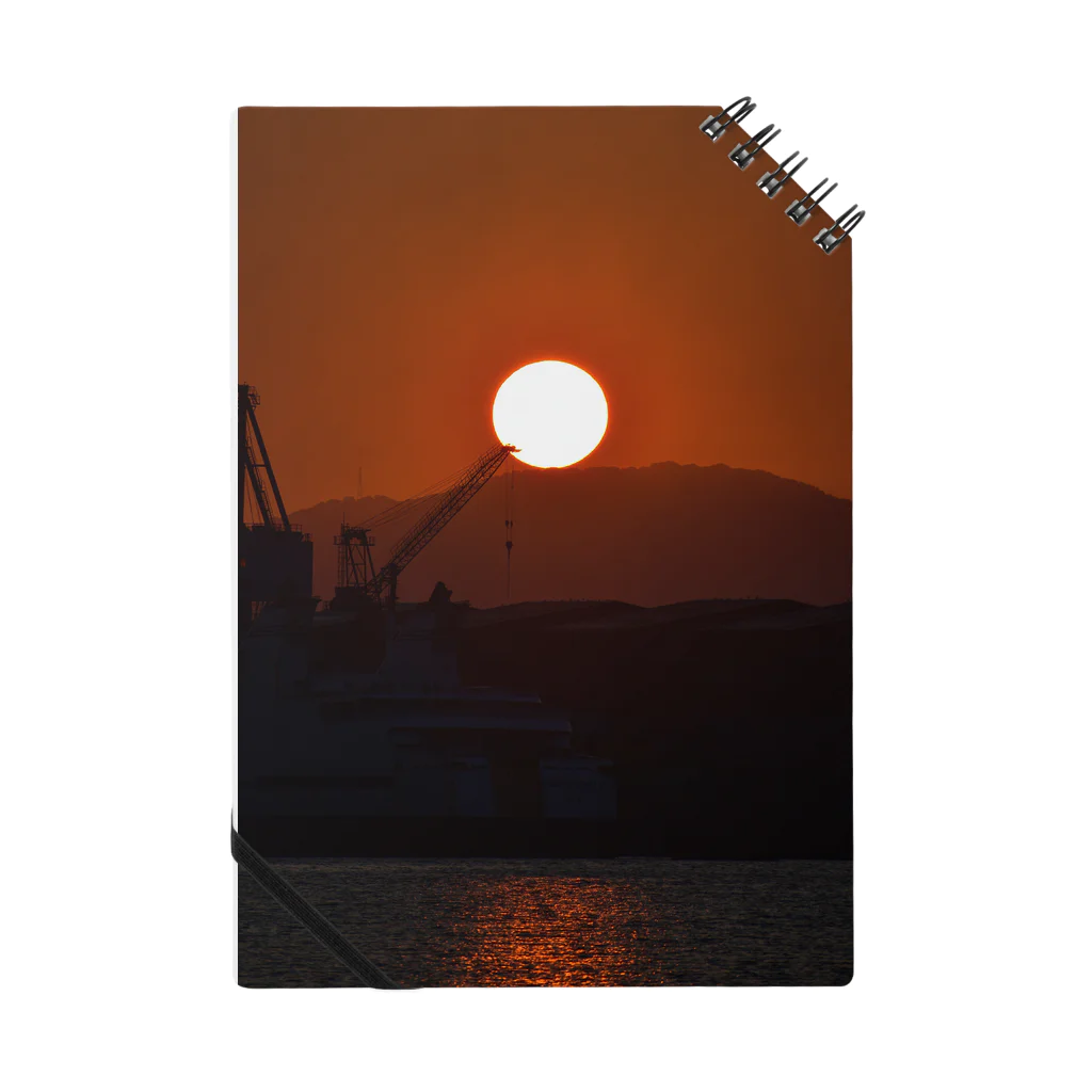 北海道の写真の夕陽と海とクレーン ノート