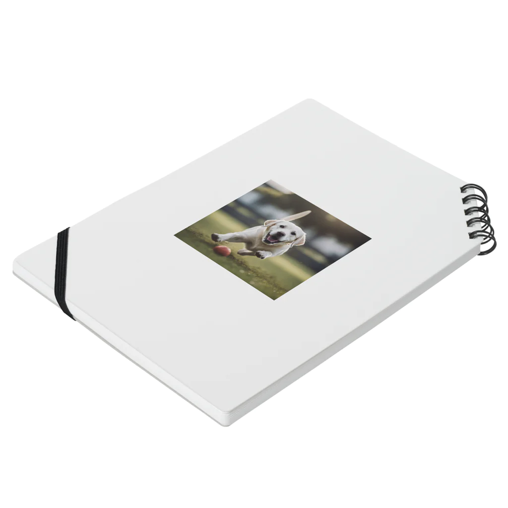 ラブラボのラブラドール・レトリーバー 白 犬 ワンちゃん 可愛い ペット 癒やし Notebook :placed flat