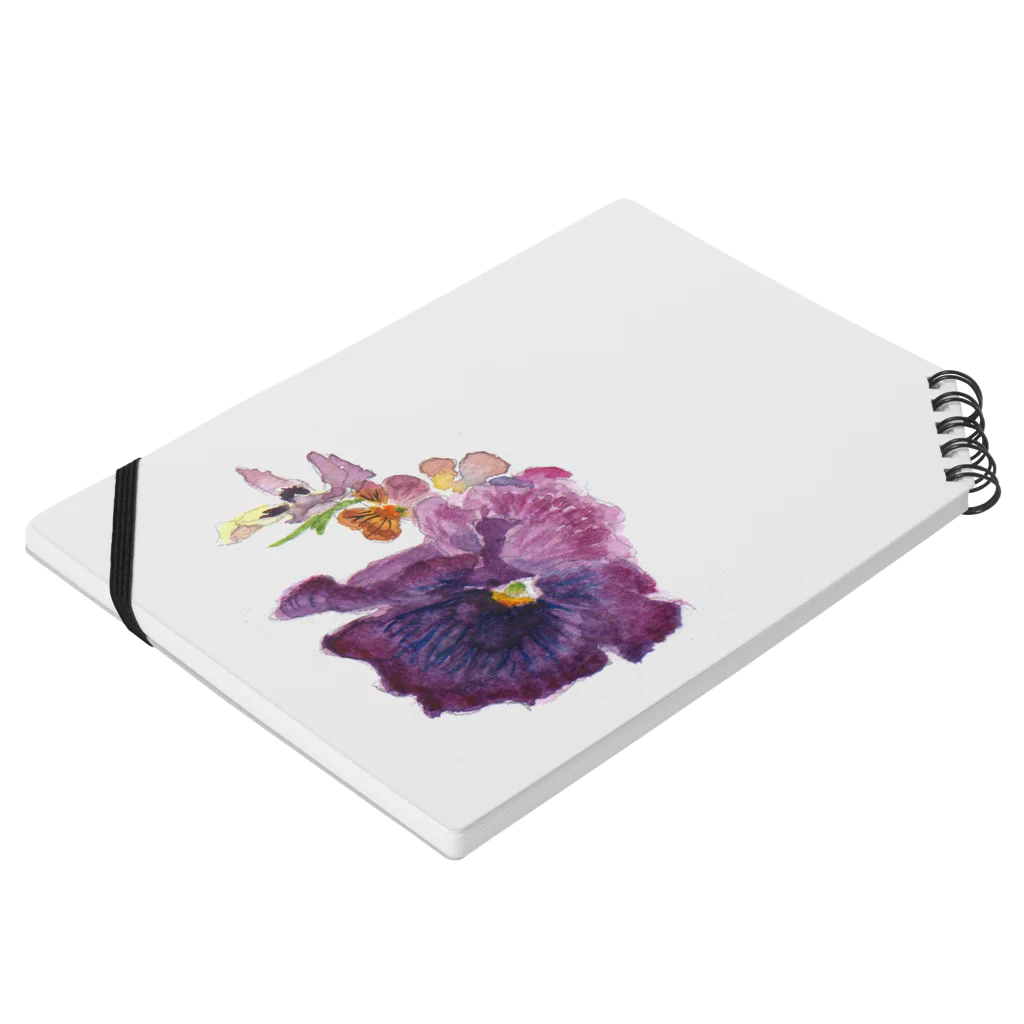 お花のクローゼットのムラサキ・パンジー Notebook :placed flat