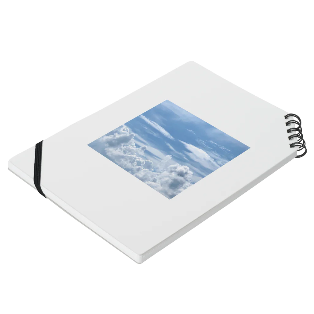 miyimの青空、雲、空と雲 Notebook :placed flat
