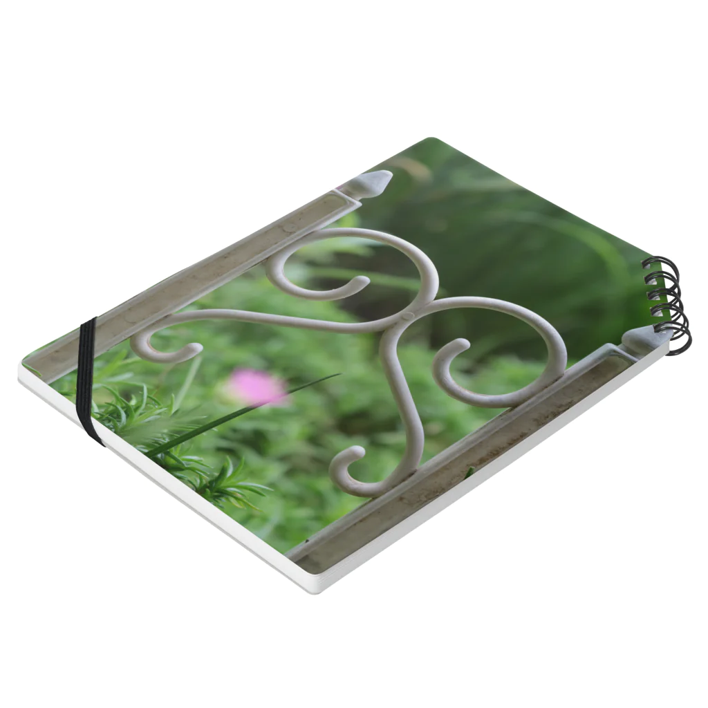 ワタベフミオの可愛い花壇 Notebook :placed flat