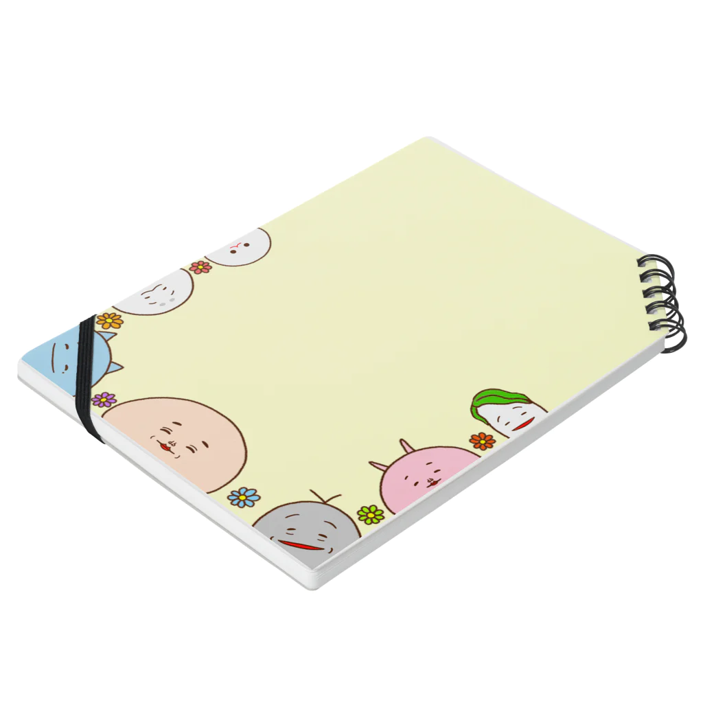 みじめちゃん@LINEスタンプ販売中の父くんとゆかいな家族たち Notebook :placed flat