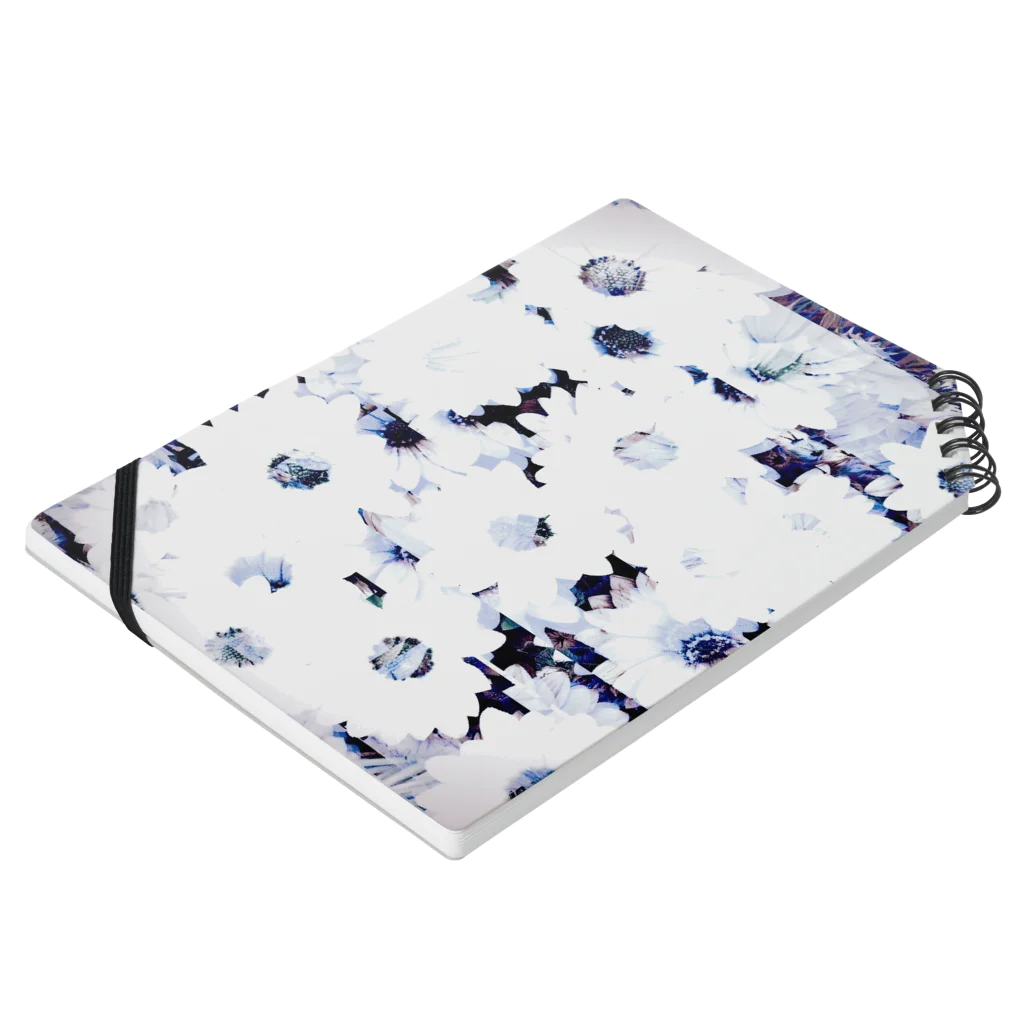 sunnari spare moment.の壊れた白い花のノート Notebook :placed flat