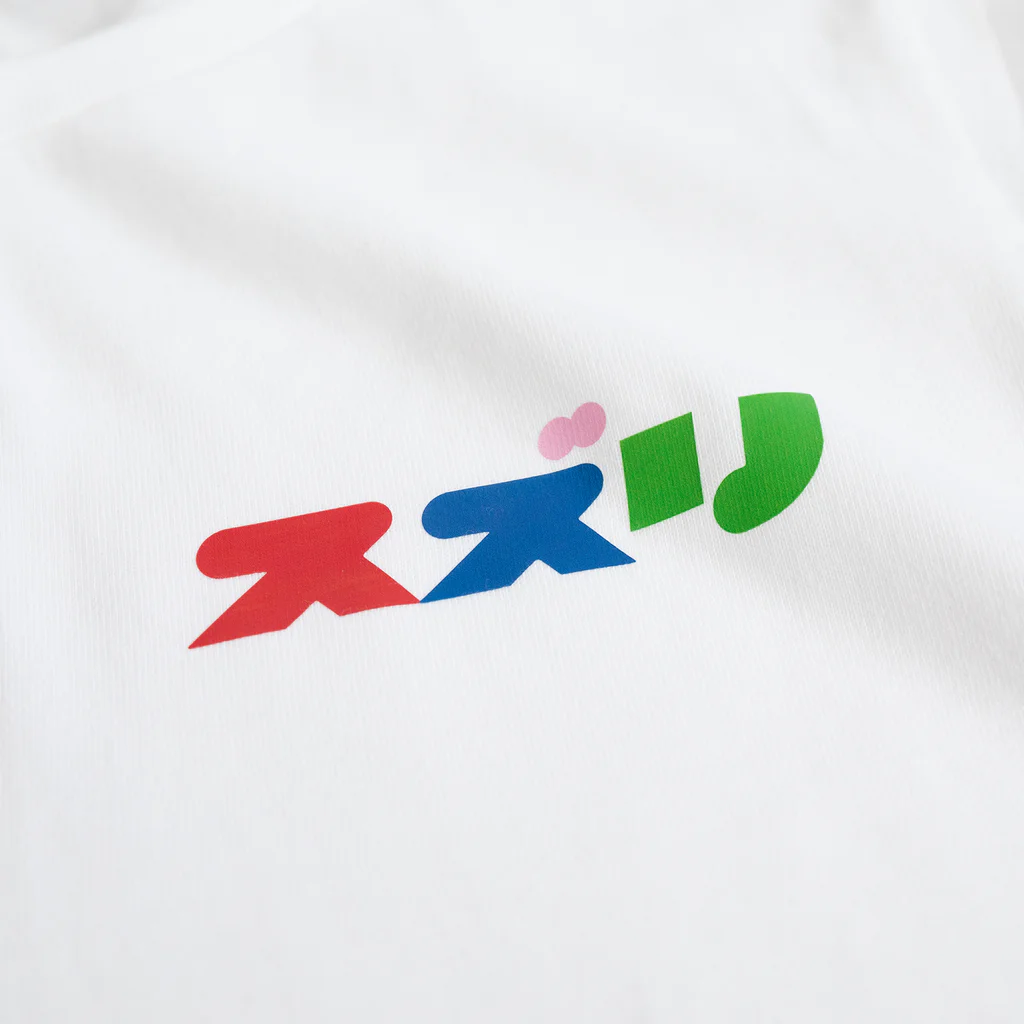 ぼんやり商会 SUZURI店の緑の電車さん ｡ｏＯ ワンポイントTシャツ