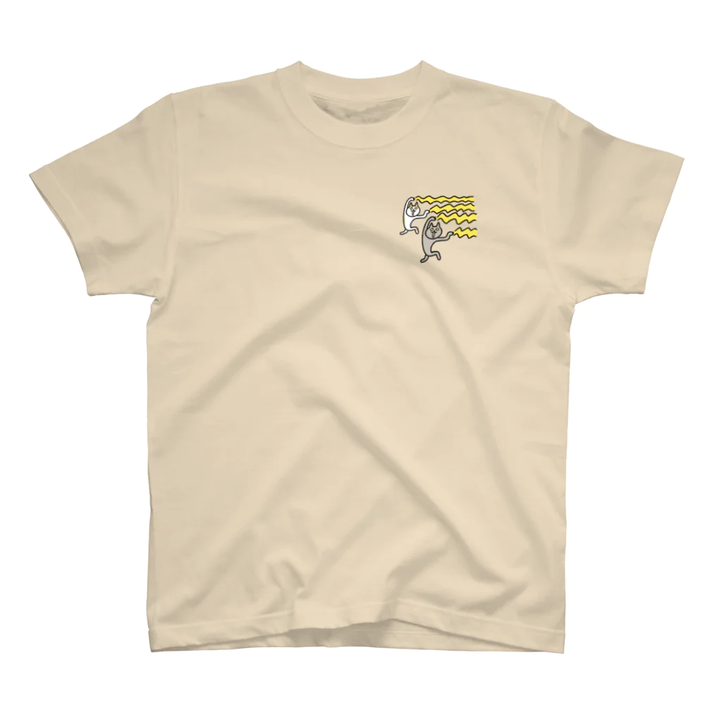 OTOBOOK STOREのシュッとしたネコ　荒ぶるキャッツ One Point T-Shirt