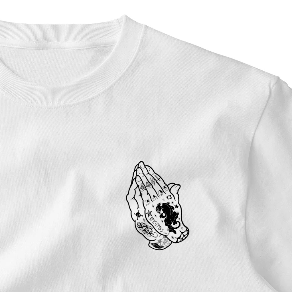 Demon Lord 9 tailsの『PRAYING HANDS（ﾜﾝﾎﾟｲﾝﾄ）』 ワンポイントTシャツ