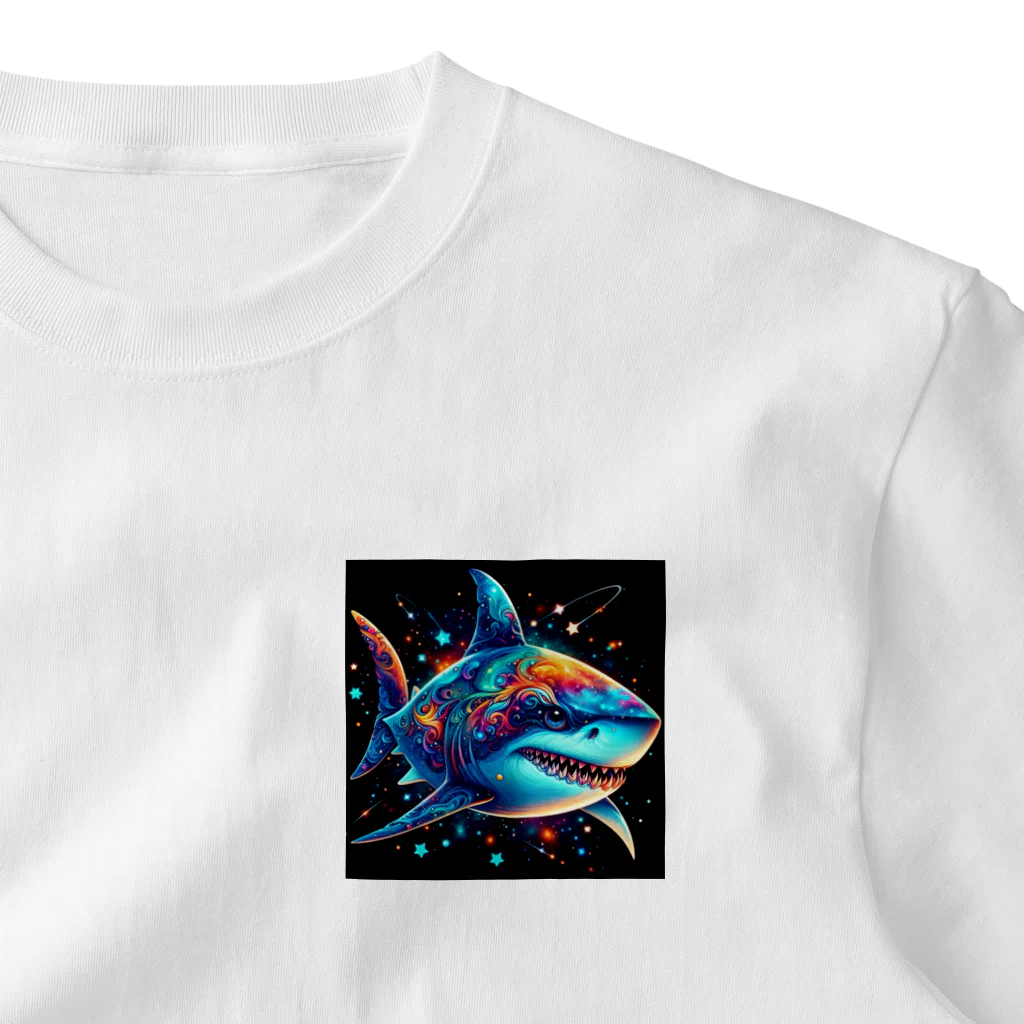 momoart8888の宇宙を泳ぐサメ君🦈💫🌠 ワンポイントTシャツ