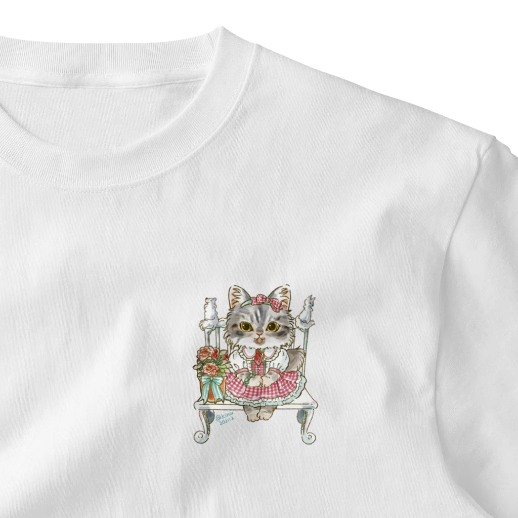 猫のきぬくんのお店のミルちゃん　ソロバージョン ワンポイントTシャツ