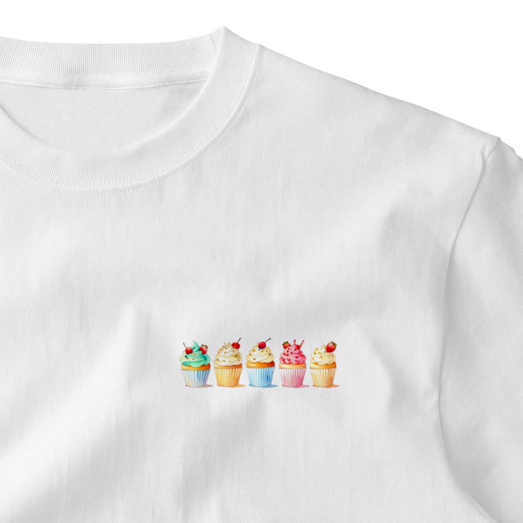 AMA14のカラフルなカップケーキ🧁 ワンポイントTシャツ