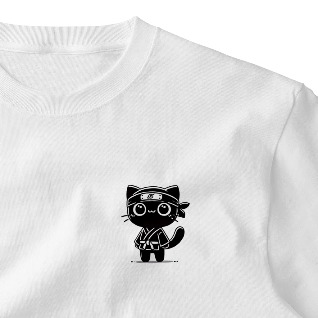 チェリモヤのネコの忍者 ワンポイントTシャツ