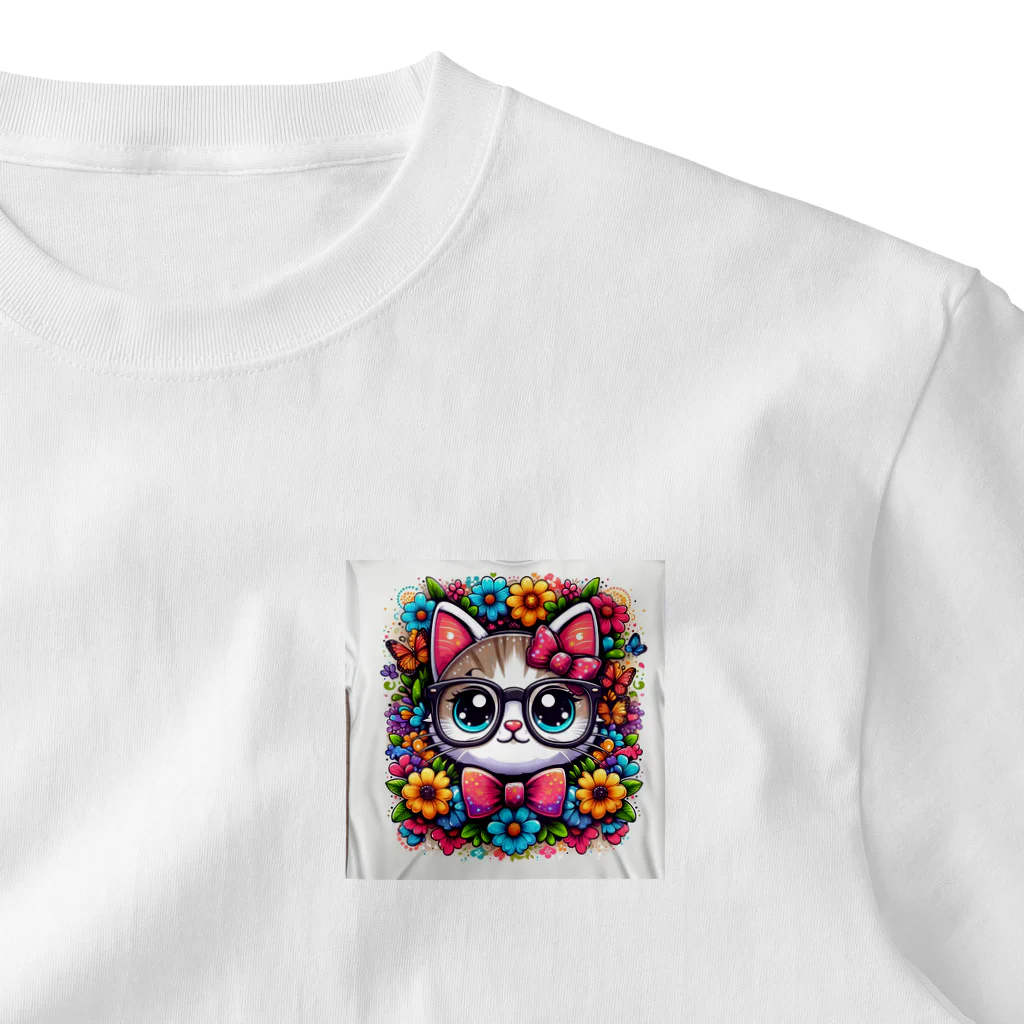 MKYU4のカシャリ！オシャレな眼鏡をかけたにゃんこ One Point T-Shirt