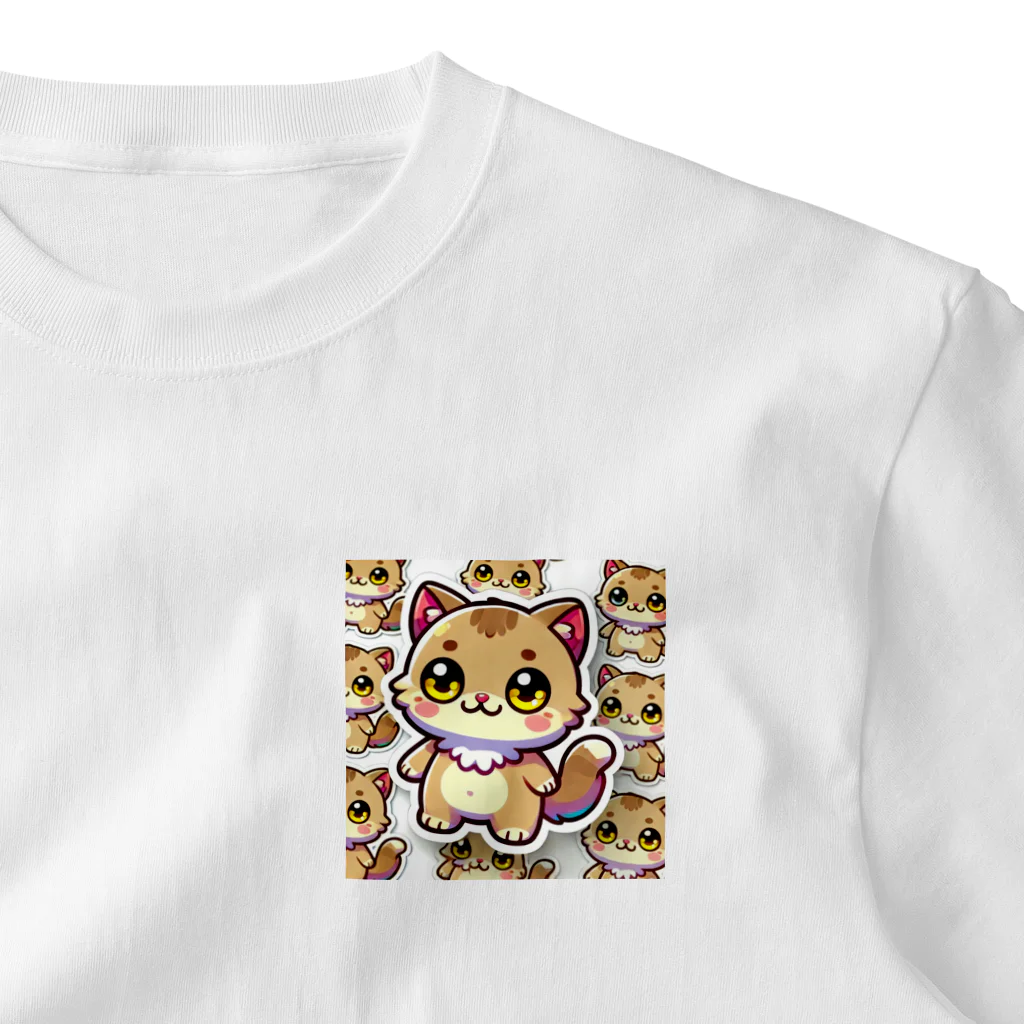 hiiro_catのふんわりした薄茶色に包まれた、ふんわりとした猫 ワンポイントTシャツ