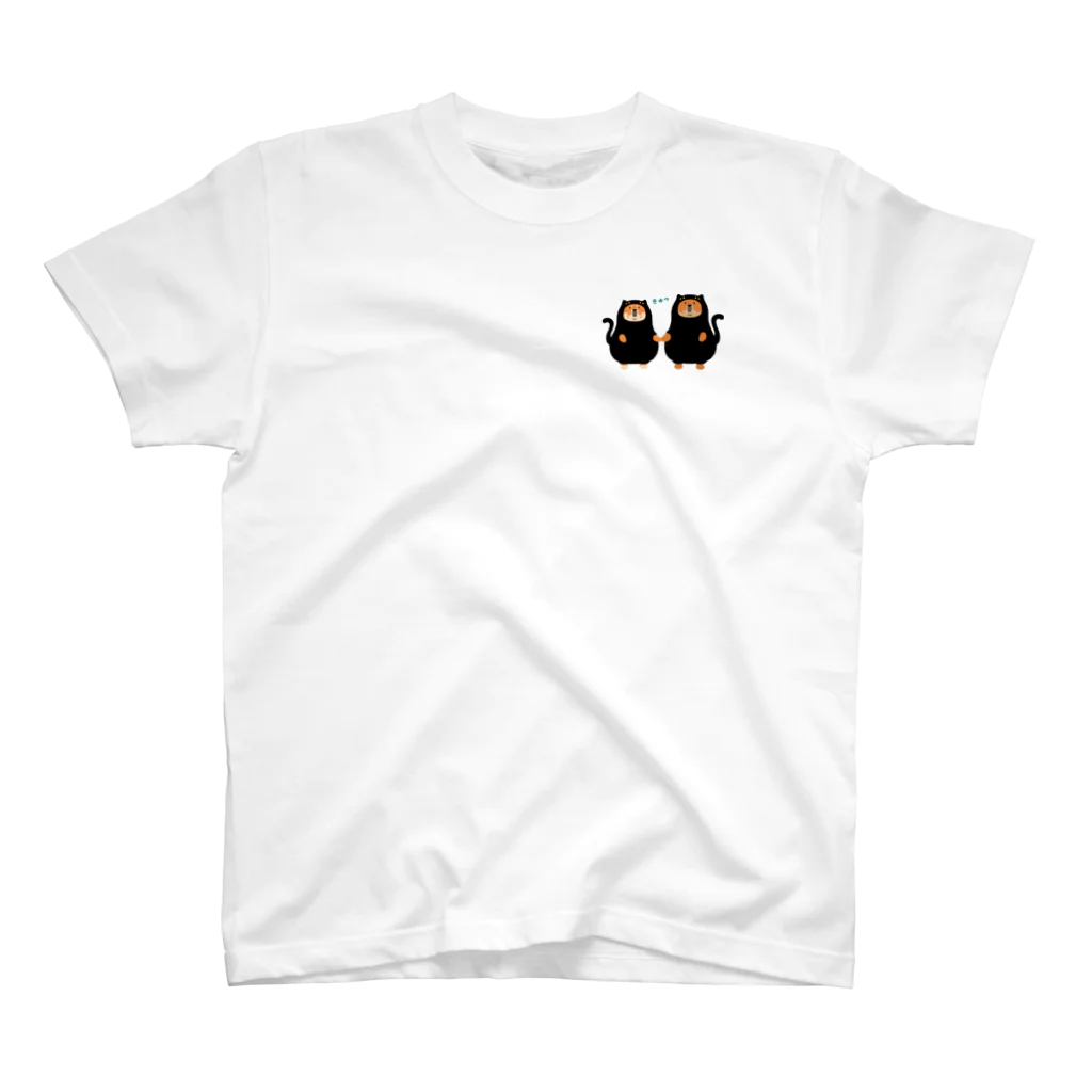 Qooroの猫かぶりチャウさん　手つなぎ兄弟 One Point T-Shirt