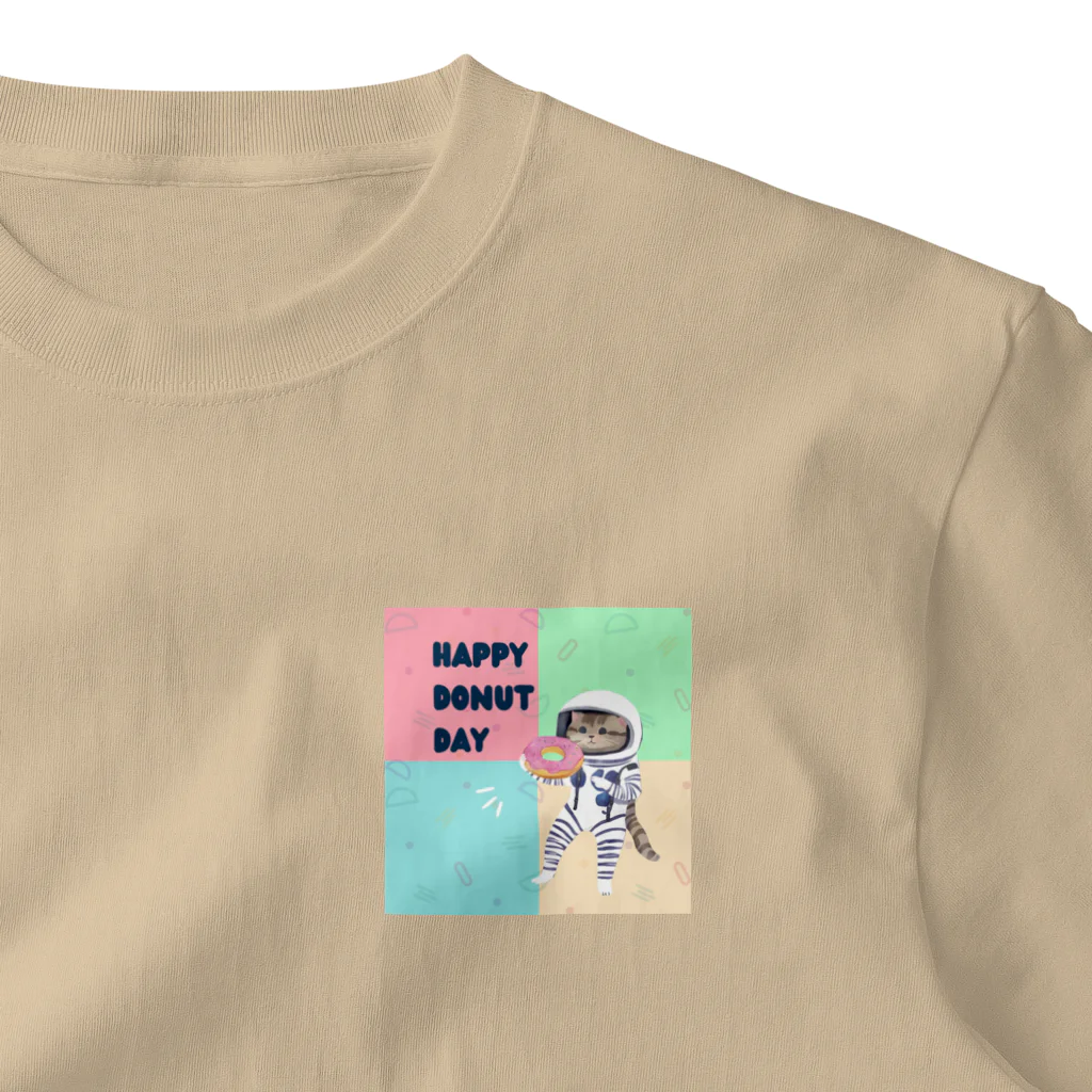 ドーナツ大好きにゃんこのHAPPY DONUT DAY ワンポイントTシャツ