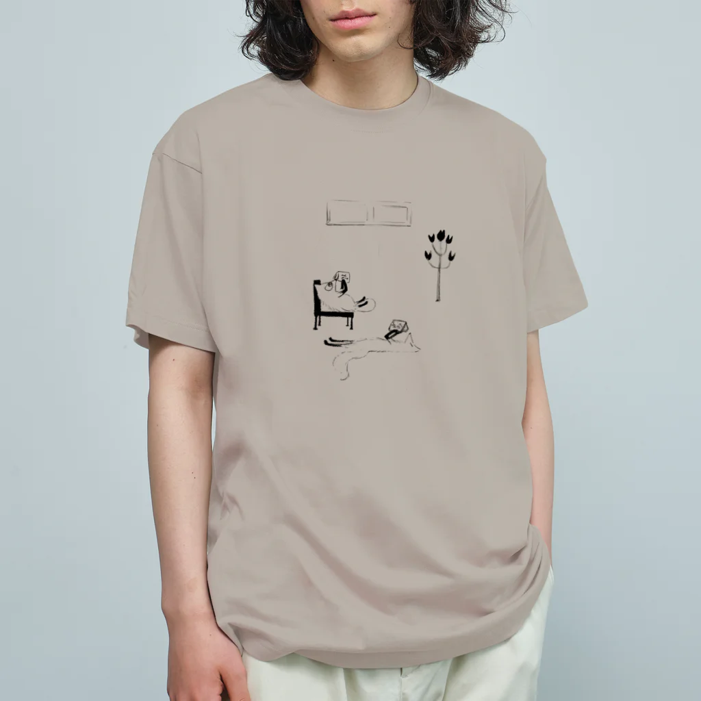 うさぎの国のタヌキ君ときつね君の休日 オーガニックコットンTシャツ