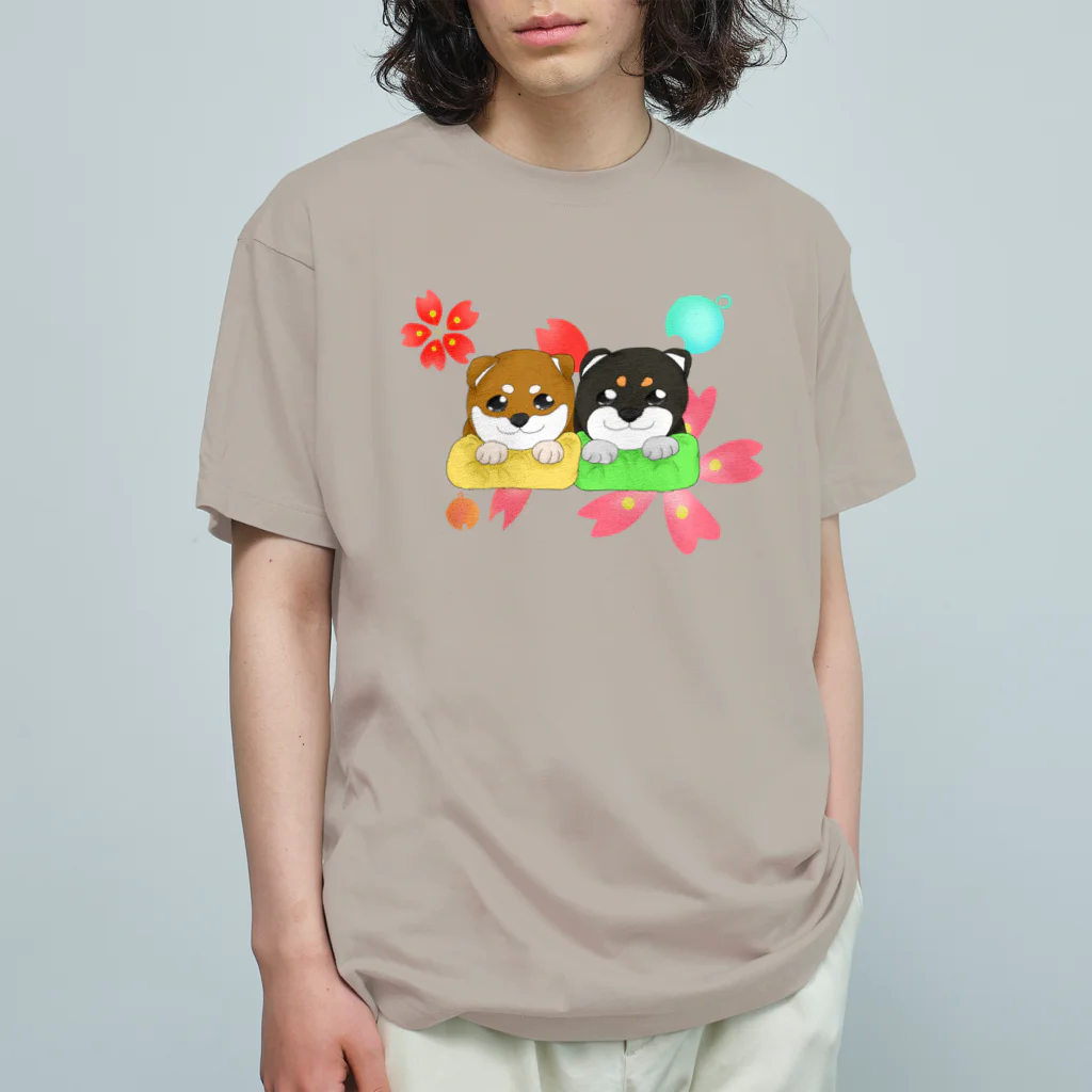 Lily bird（リリーバード）の柴犬ベビーず 和柄背景① オーガニックコットンTシャツ