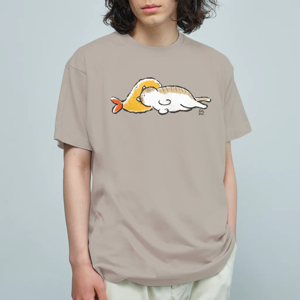 サトウノリコ*のピスピスゆーて寝るネコ【キジ白】 オーガニックコットンTシャツ