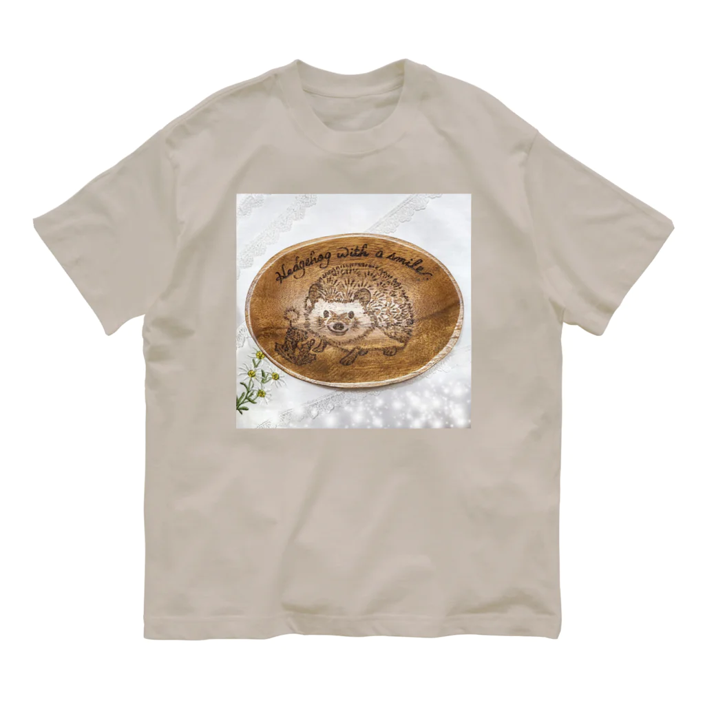 YURITAROORIGINLの笑うハリネズミとタンポポの綿毛. Organic Cotton T-Shirt