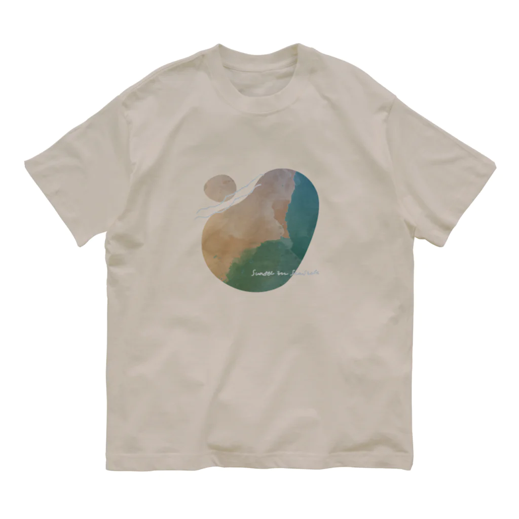 jikkuri kotokotoの夕暮れの海辺 Organic Cotton T-Shirt