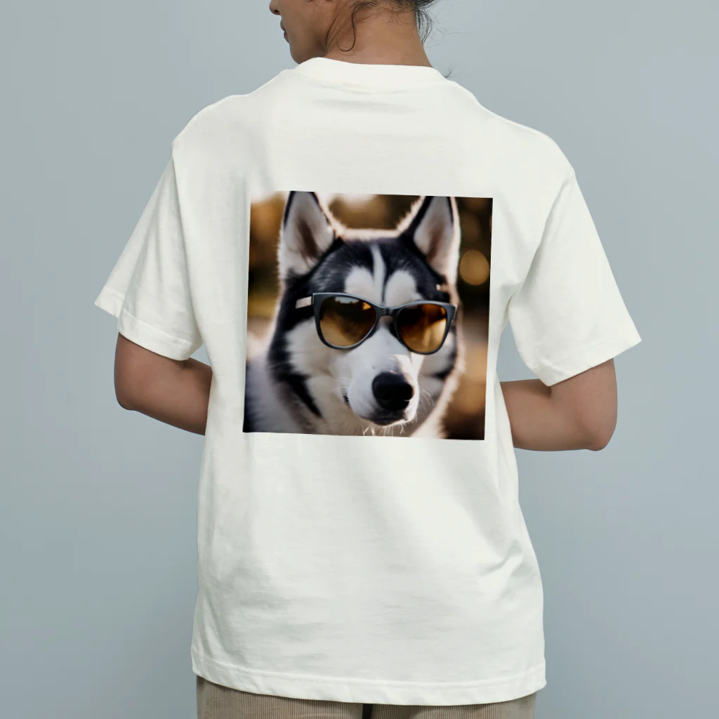 naftethのスパイ犬コードネームハスキー オーガニックコットンTシャツ