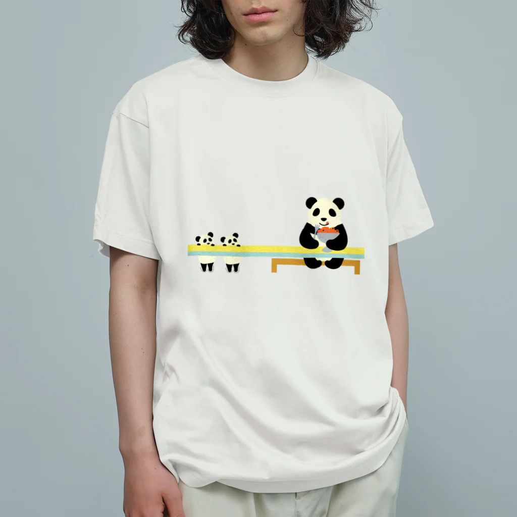 エミリオの子供に内緒でスイカを食べるパンダママと勘付いた双子パンダ Organic Cotton T-Shirt