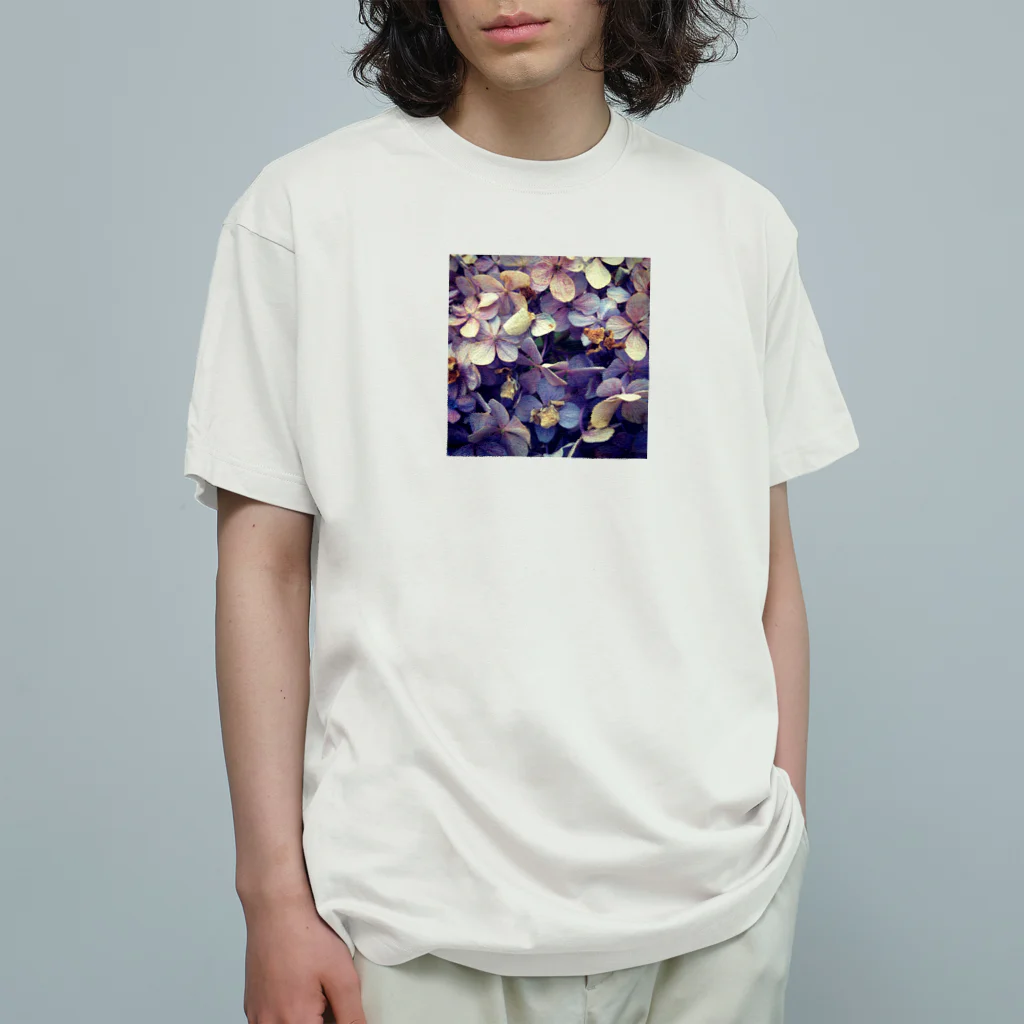nostalgia のhydrangea Organic Cotton T-Shirt