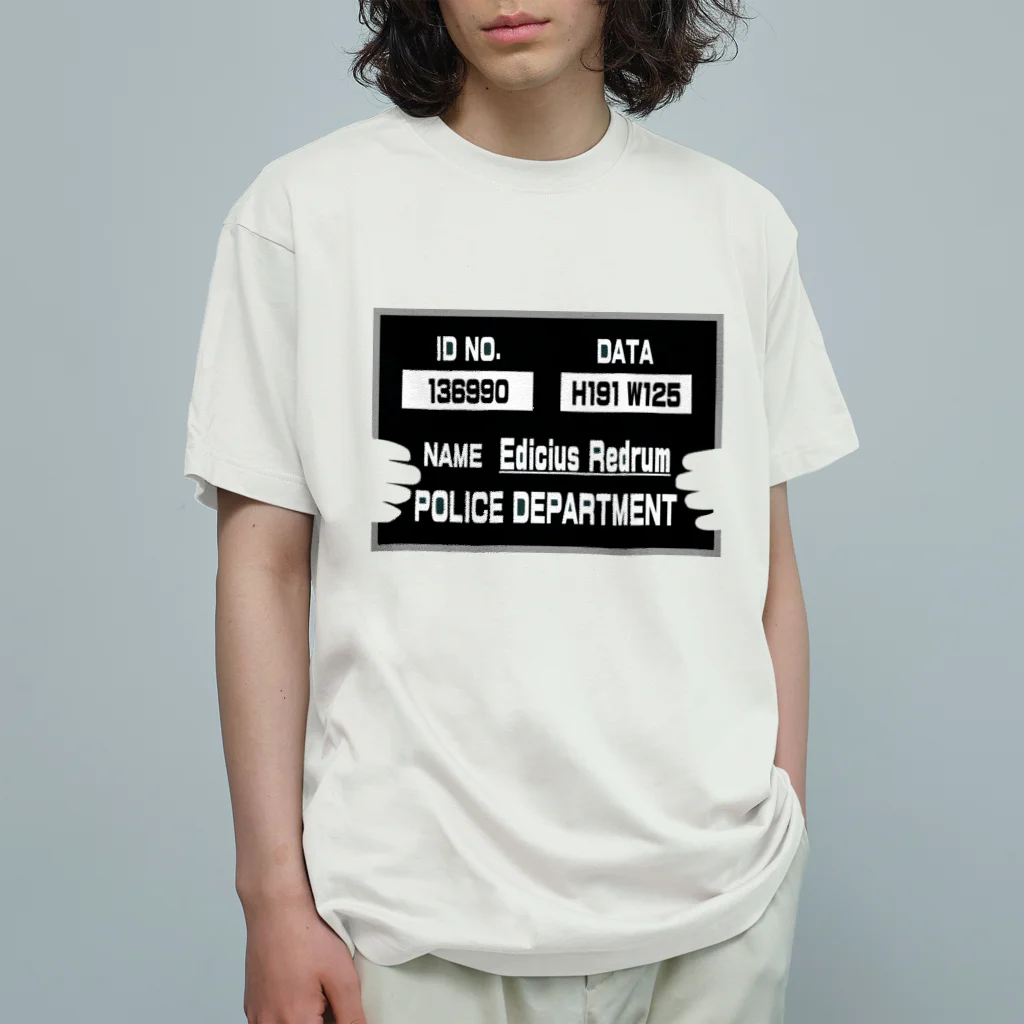 Cyber XXXの犯罪者が手に持つあれ　マグショット オーガニックコットンTシャツ