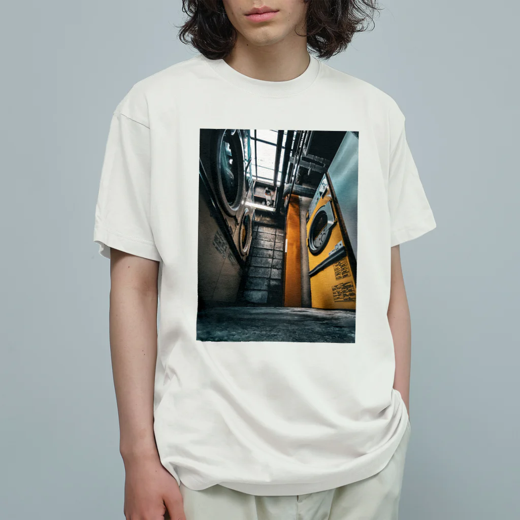 久留米運送の裏路地の洗濯機 Organic Cotton T-Shirt