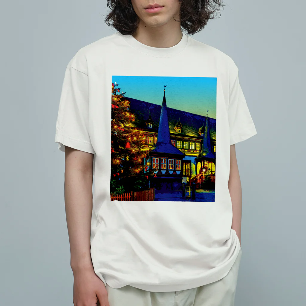 GALLERY misutawoのドイツ 夕暮れのアインベック旧市庁舎 オーガニックコットンTシャツ