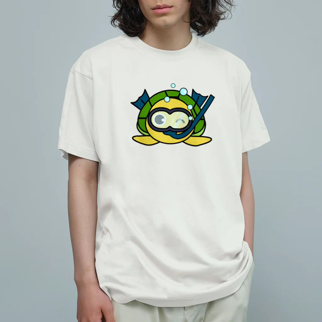 chicodeza by suzuriのシュノーケリング亀ちゃん オーガニックコットンTシャツ