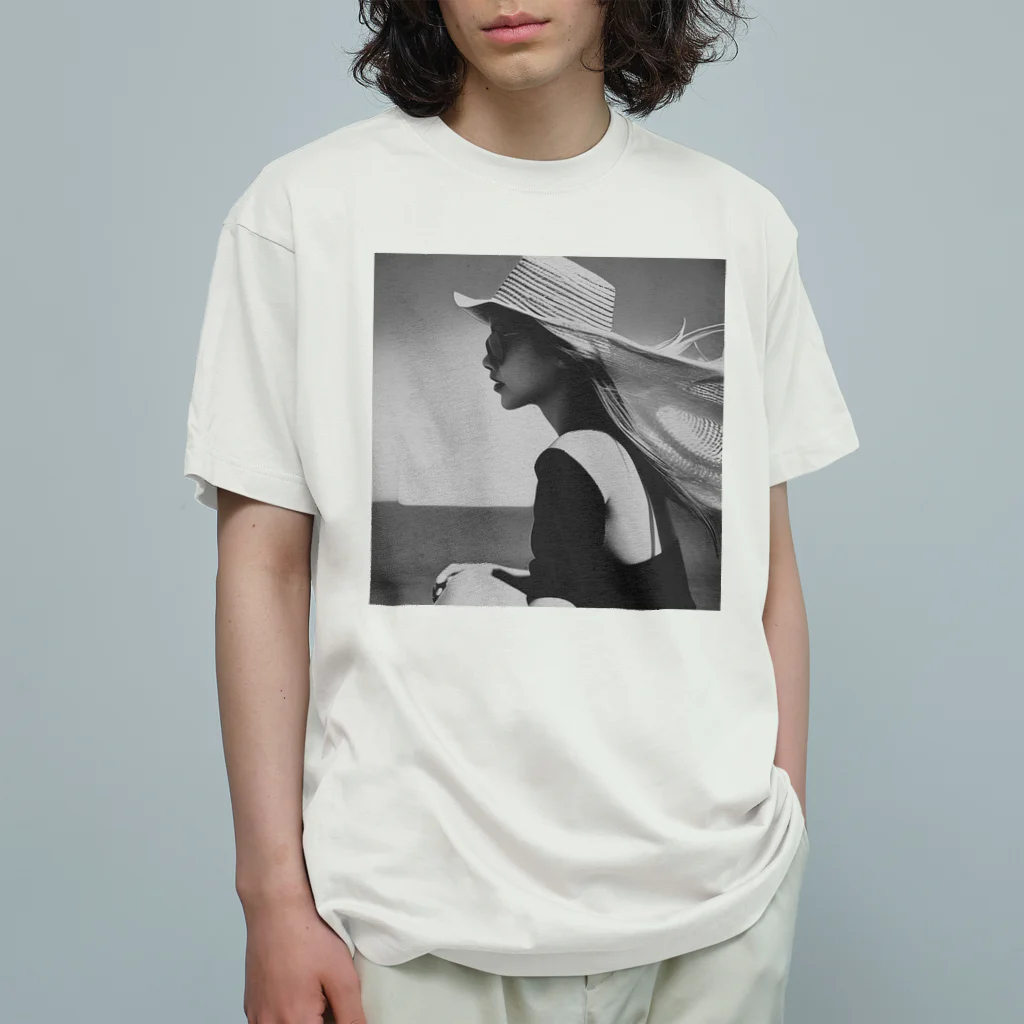 ゆるっと個性のSummerGirl Organic Cotton T-Shirt