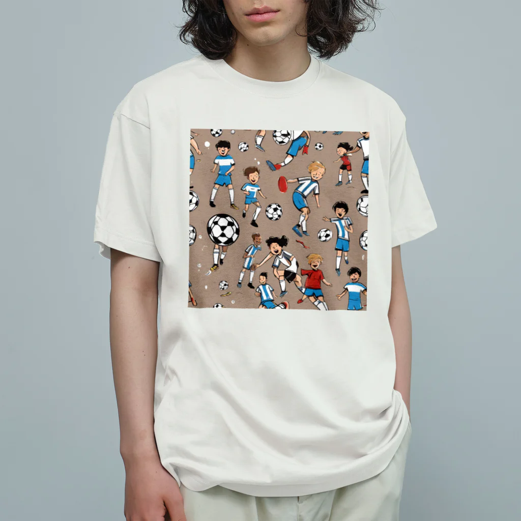 子供と嫁と時々わたしのサッカー小僧 Organic Cotton T-Shirt