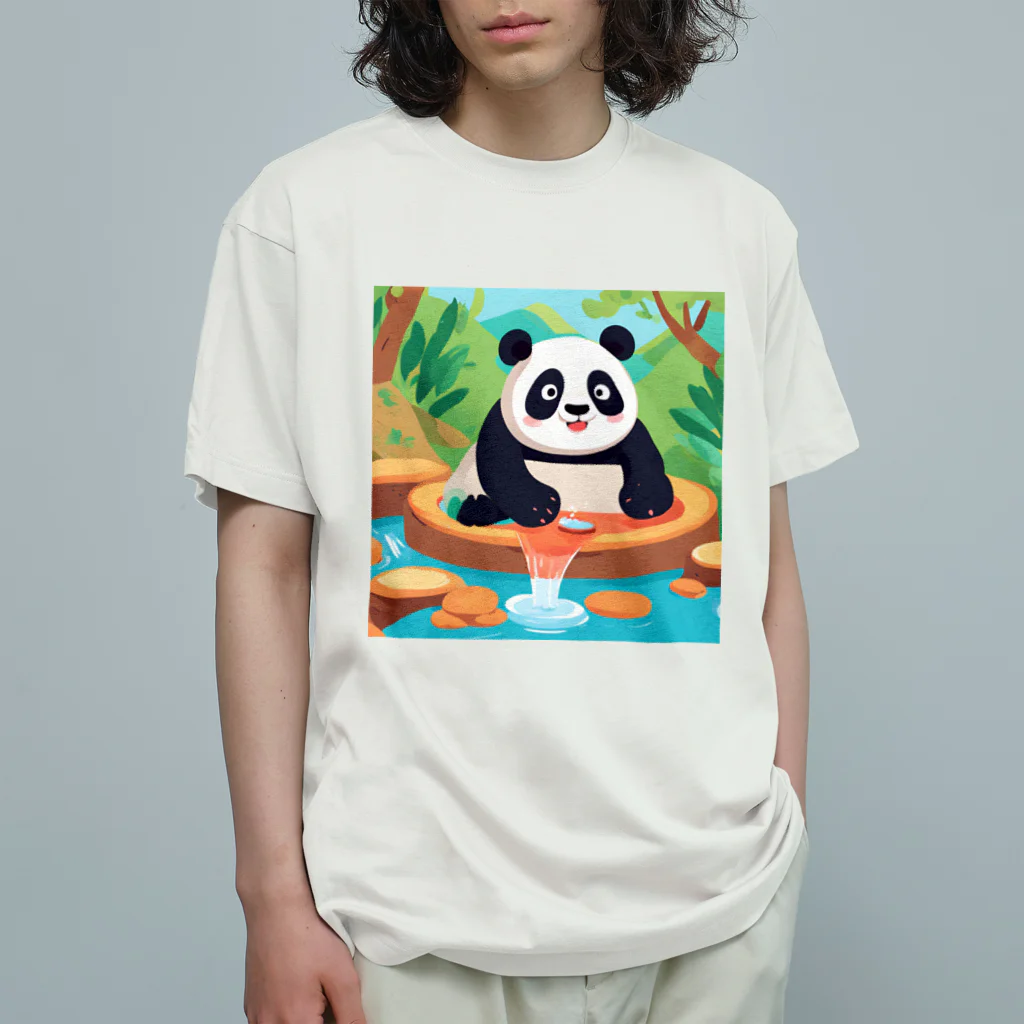 萌えキャラ大好きの温泉を楽しむパンダイラストのグッズ オーガニックコットンTシャツ