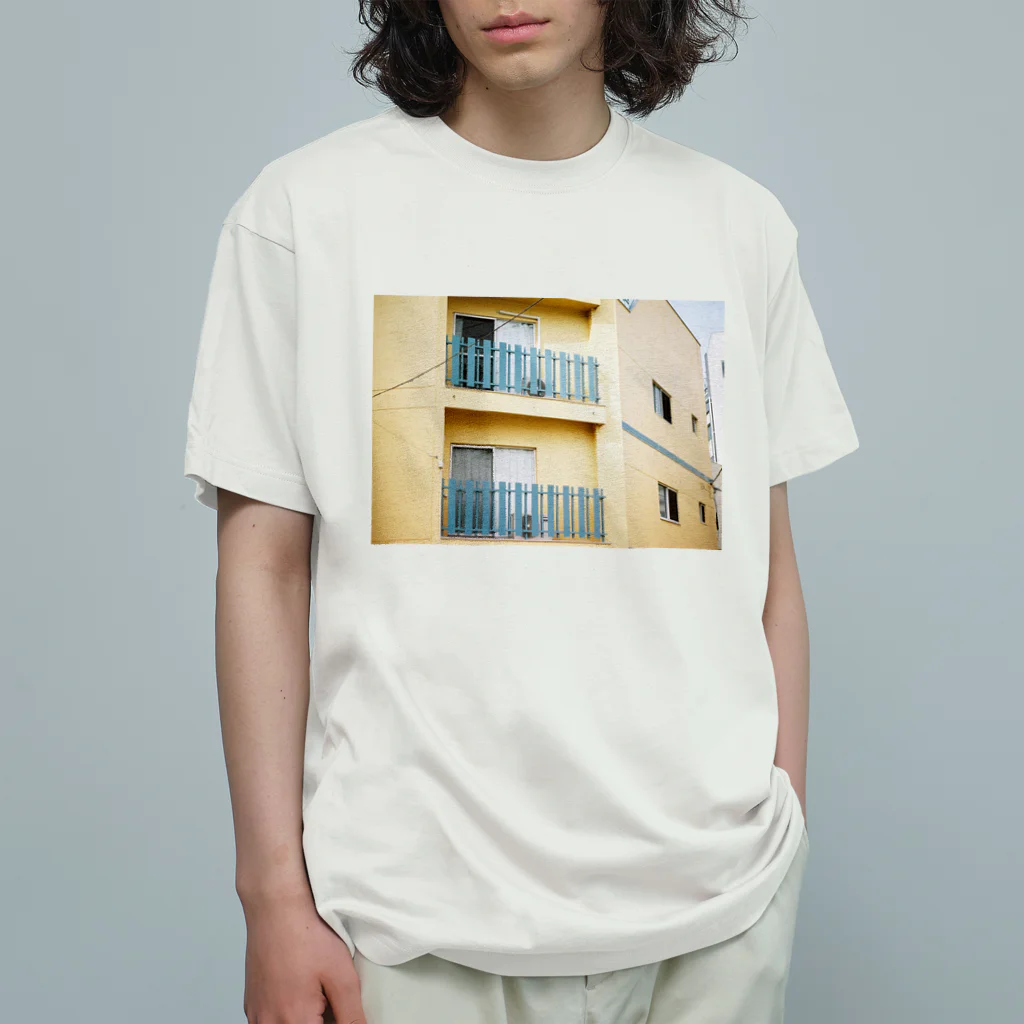 KOTO Filmの配色建物 オーガニックコットンTシャツ