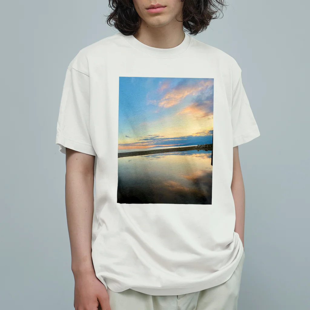 ARTPARTNERのある海の風景 Organic Cotton T-Shirt