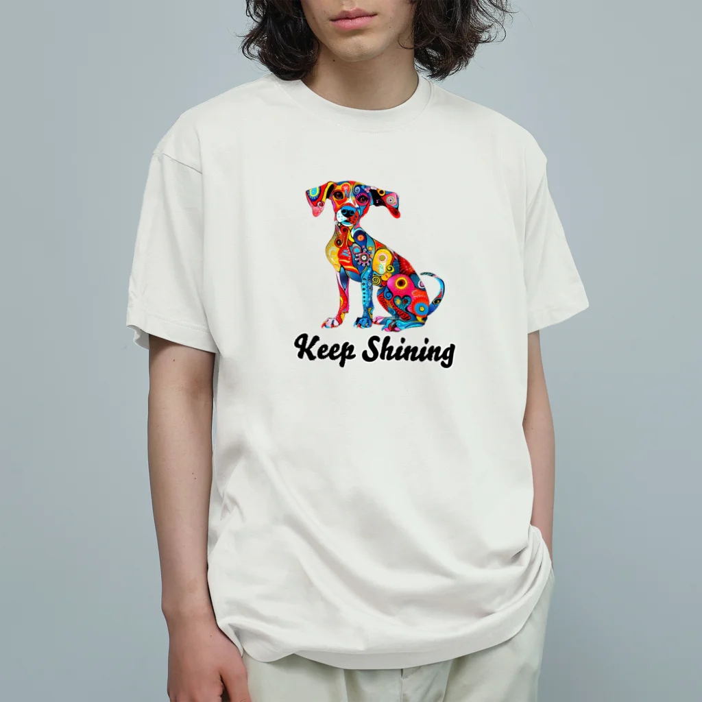 G.O.A.T.designのカラフルな模様を身に纏った犬 Organic Cotton T-Shirt