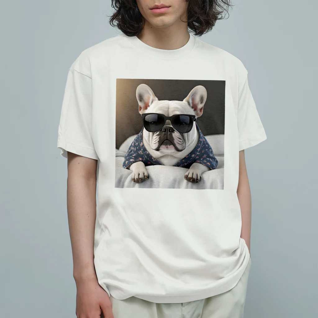 SI-SAAのおやすみBOSS犬 オーガニックコットンTシャツ