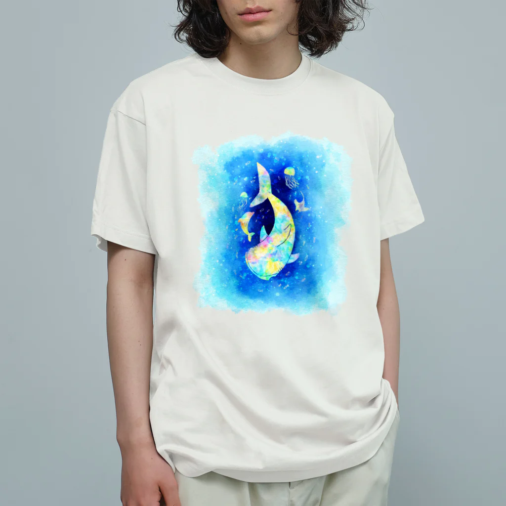 甘漏り屋の揺蕩うジンベエザメ・虹色モザイク Organic Cotton T-Shirt