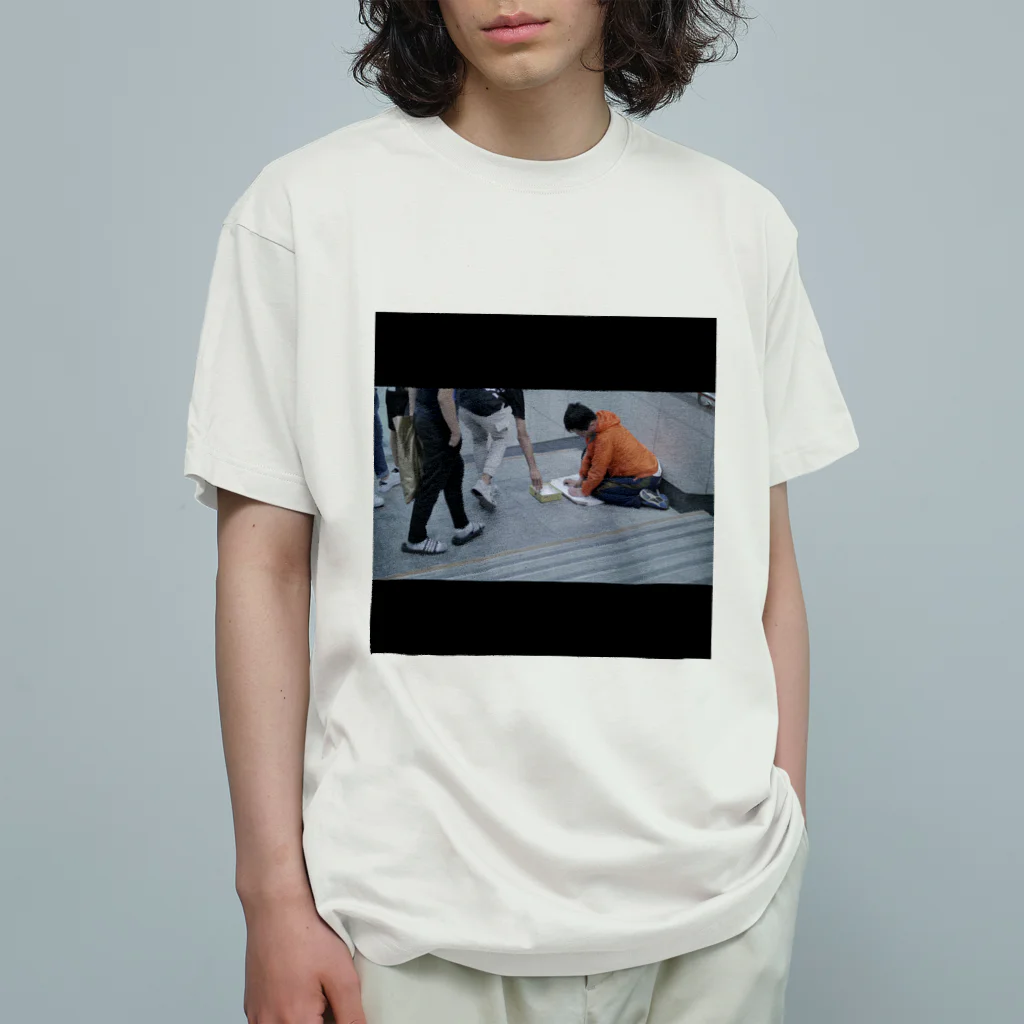 yumi muraiの2018年　韓国にて2 Organic Cotton T-Shirt