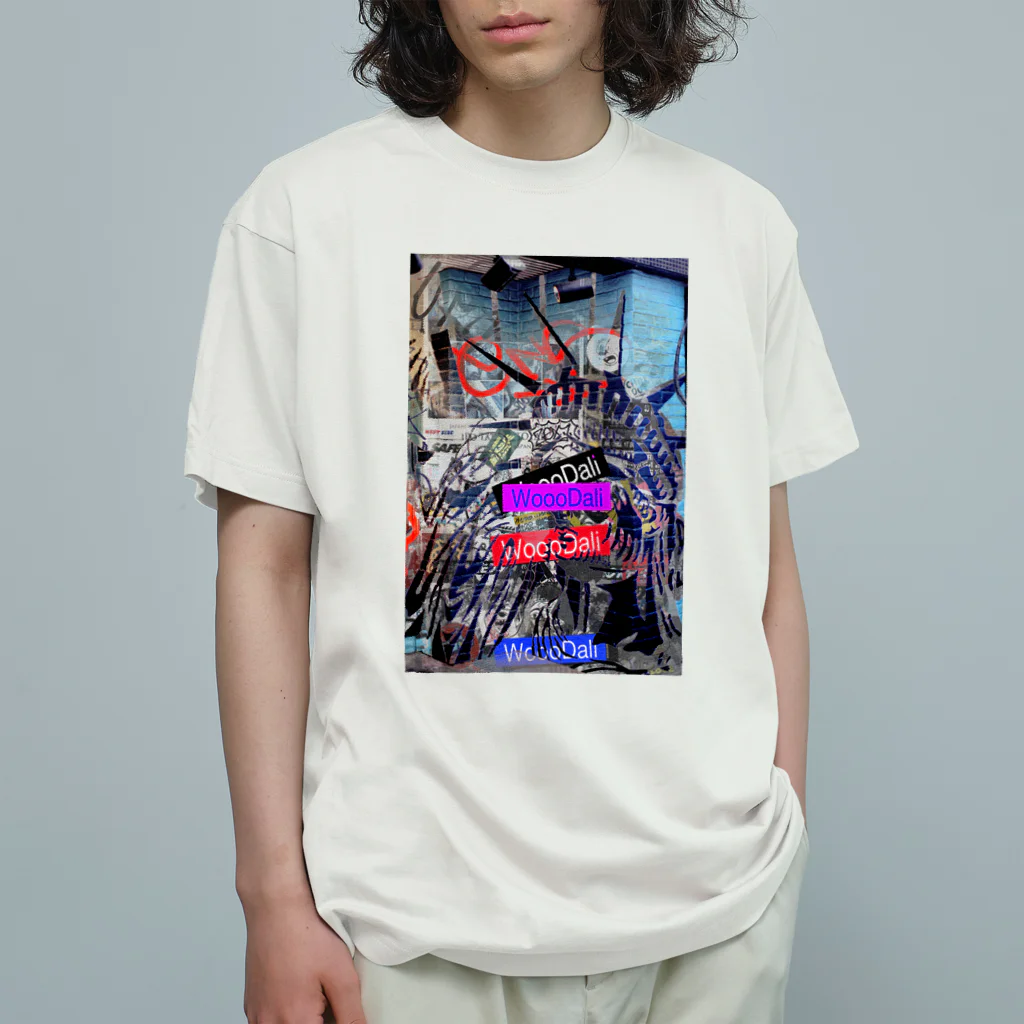 WoooDaliのshibuya wall art wooodali オーガニックコットンTシャツ