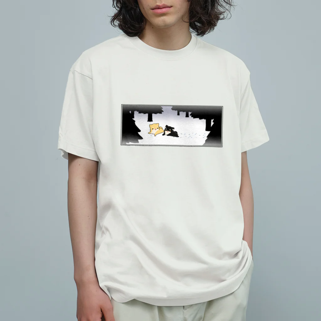 ももくらげ＊miroirLimiteの雪の中追いかけっこ オーガニックコットンTシャツ